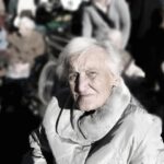 Une grand-mère de 90 ans décroche son diplôme universitaire